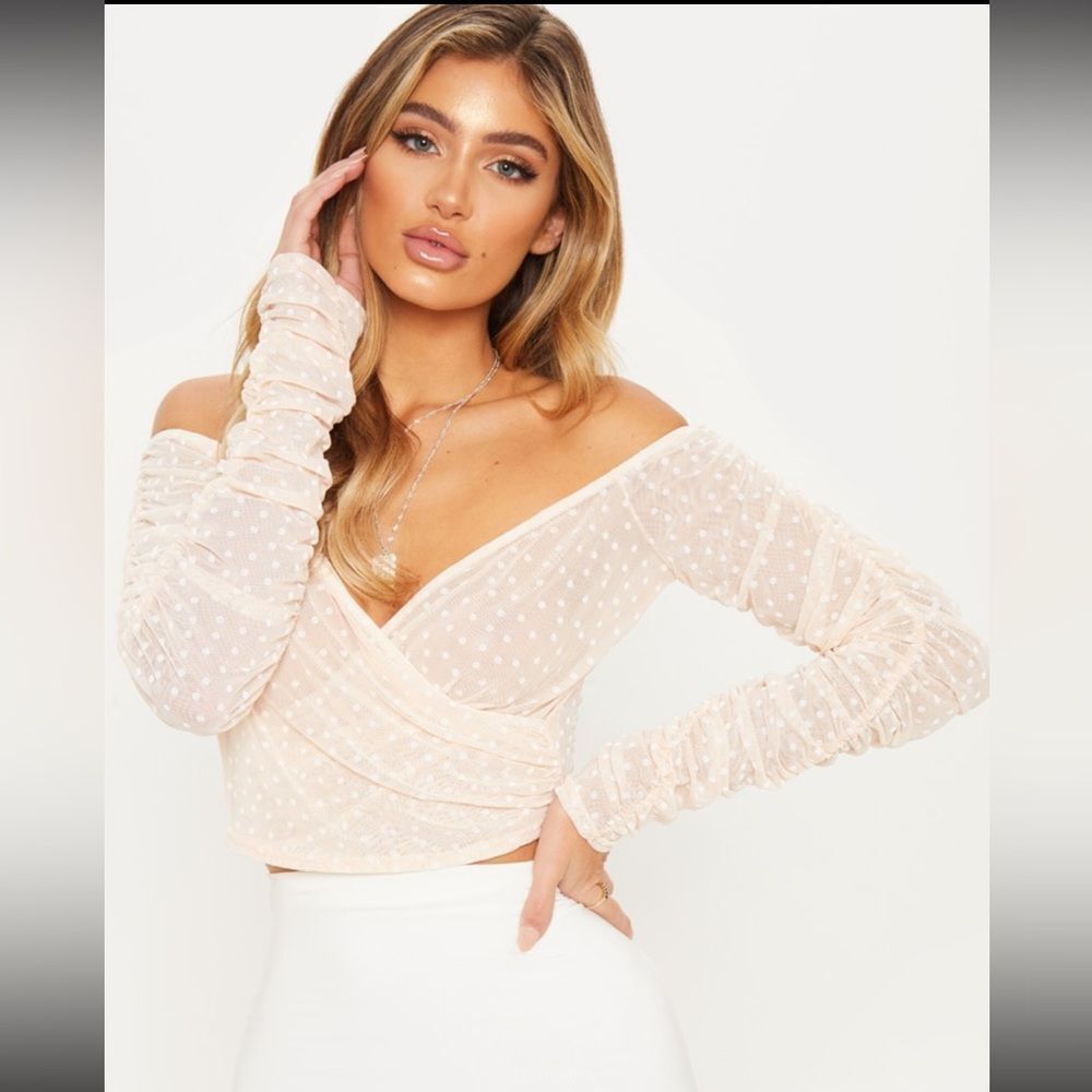 PRETTYLITTLETHING Nude Dobby Mesh ruched sleeve Bardot Crop Size 0